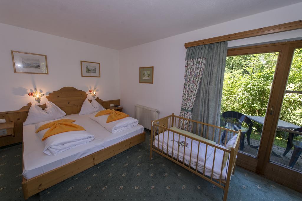 Gutshof Wolfgangsee Resort & Event Hotel Strobl Exterior foto